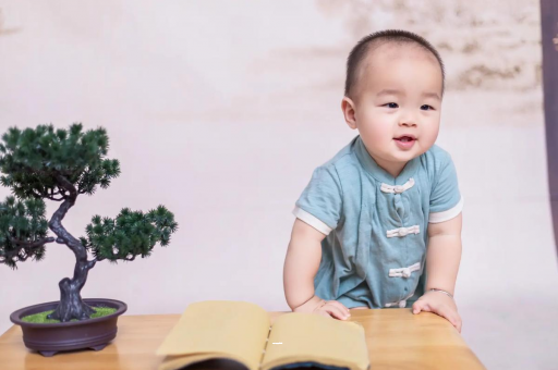 德宏怀孕肚子坠坠的感觉